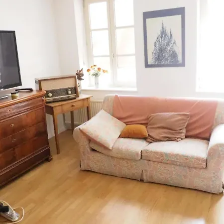 Le Tanneur, Vintage Hypercentre *